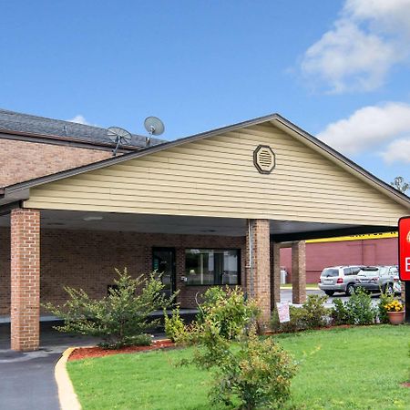 Econo Lodge Weldon - Roanoke Rapids Экстерьер фото