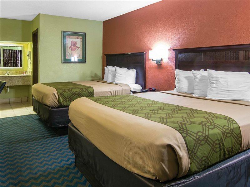 Econo Lodge Weldon - Roanoke Rapids Экстерьер фото