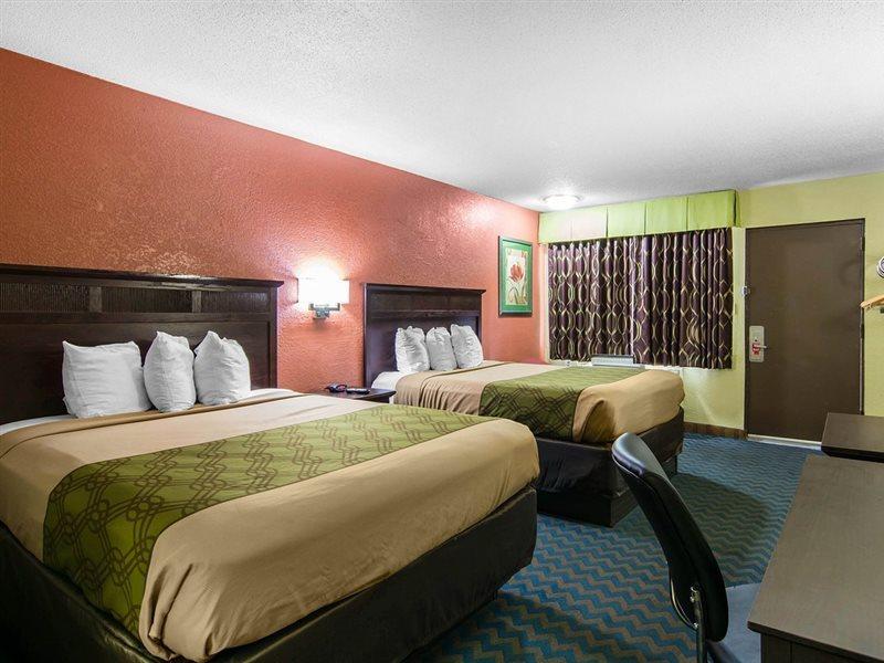 Econo Lodge Weldon - Roanoke Rapids Экстерьер фото